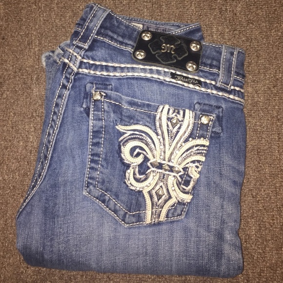 28 MISS ME JEANS