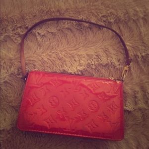 Louis Vuitton Vernis Pouchette Handbag
