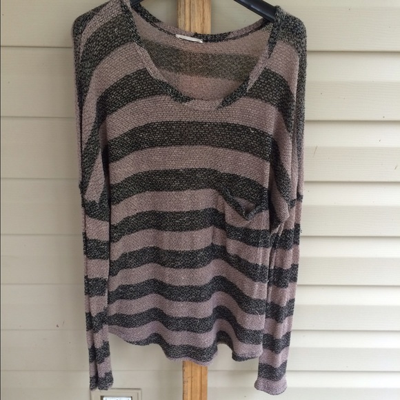 Flowy, long sleeve knit top. - Picture 1 of 2