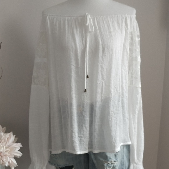 Sheer Tunic - Picture 2 of 8