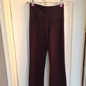 Lululemon groove pants