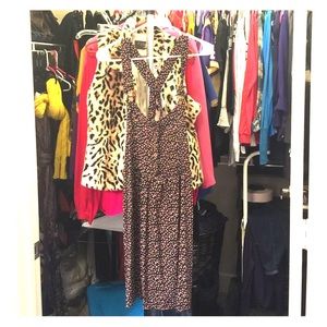 BRAND NEW WITH TAGS overall floral print dress