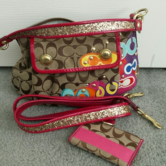 Coach Handbags - Coach Poppy Glitter bag with coin purse