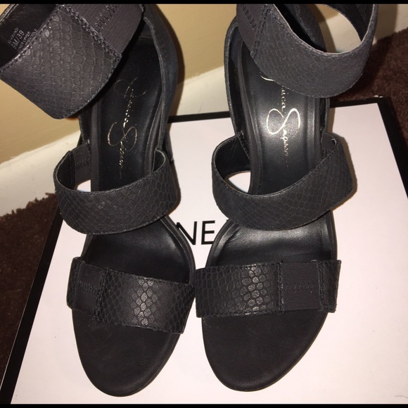 Jessica Simpson - Picture 3 of 4