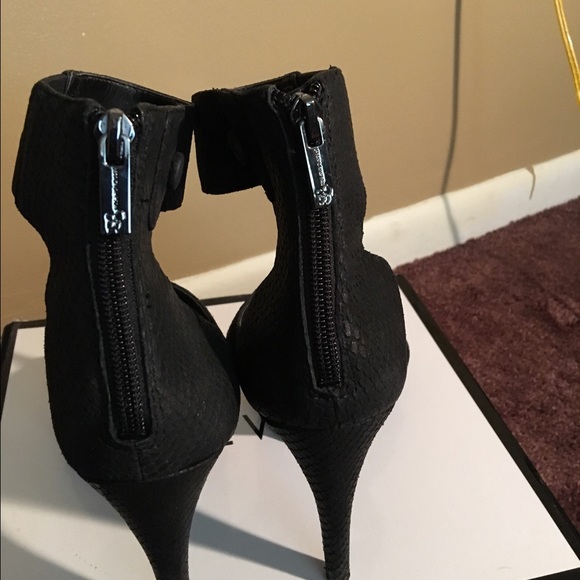 Jessica Simpson - Picture 4 of 4