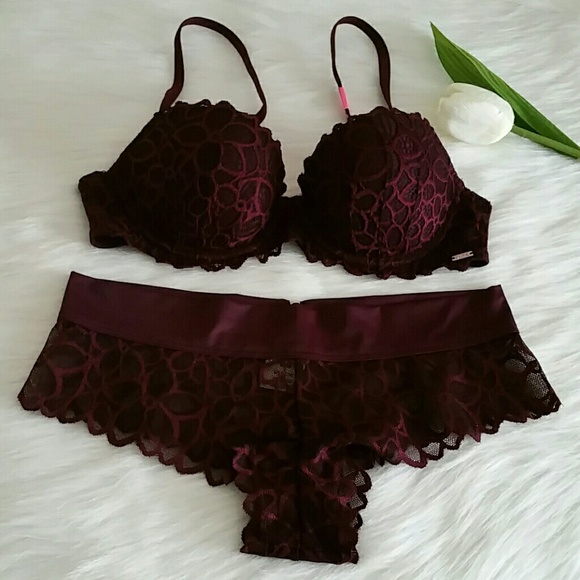 Beautiful NEW VS PINK PUSH UP BRA +PANTY. - Picture 3 of 3