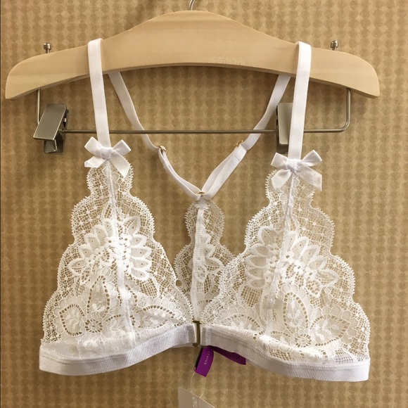 Agent Provocateur white lace bra with front hook