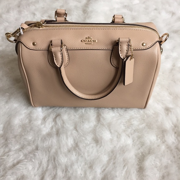 🚫SOLD🚫Coach Crossgrain Leather Mini Bennett - Picture 4 of 4