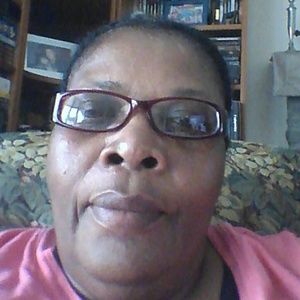 Meet your Posher, Stella