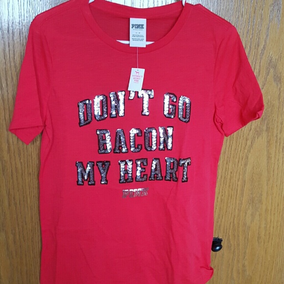 VS Pink shirt small