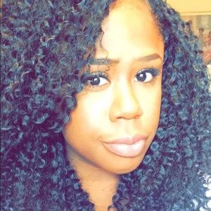 Meet your Posher, Hope