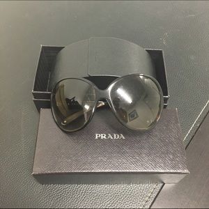 💸SALE💸  Prada Sunglasses on sale until 05/17