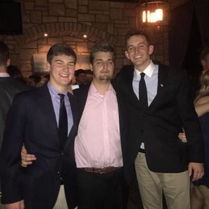 Meet your Posher, Cameron