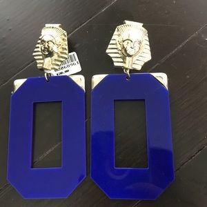 Retro blue Egyptian earrings new with tags