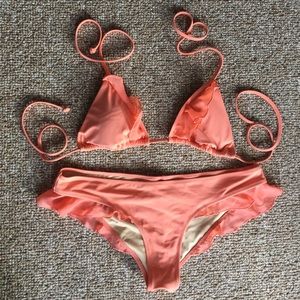 Victoria's Secret: Coral Ruffle Bikini