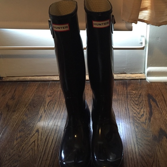 Tall hunter boots!!