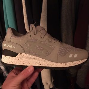 ASICS GEL-LYTE III Running Shoes