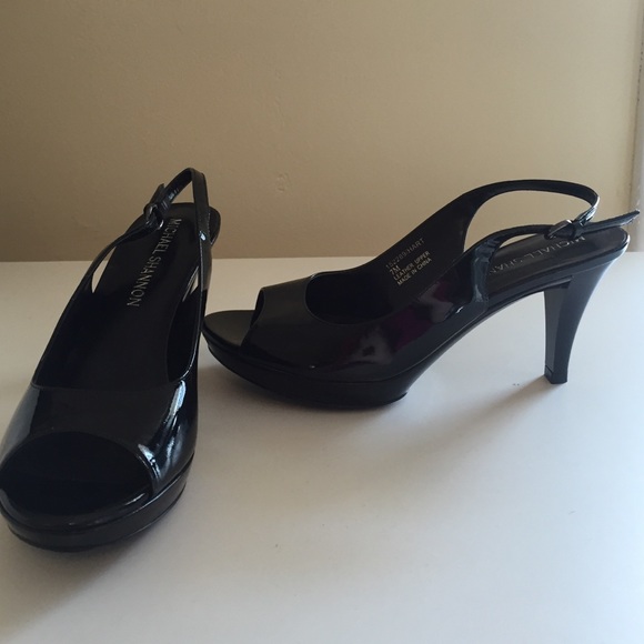 Black patent leather open toe slingbacks