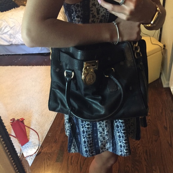 Michael kors purse.
