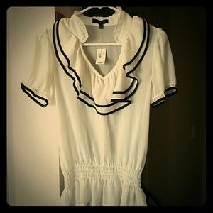 The limited ruffle blouse