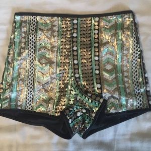 High waisted party shorts!