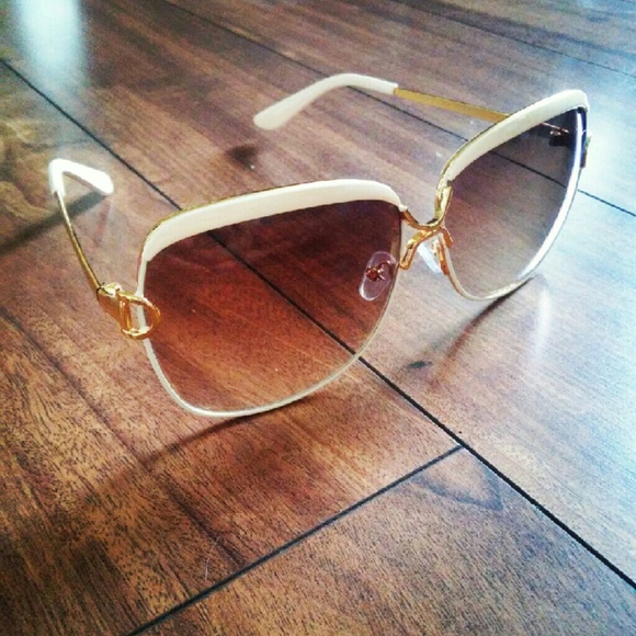 Fashion sunglasses - Picture 2 of 4