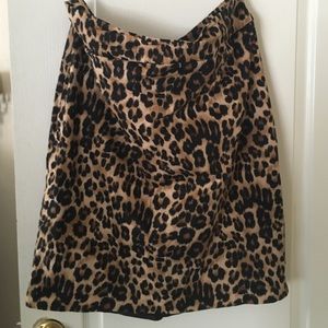 Leopard skirt