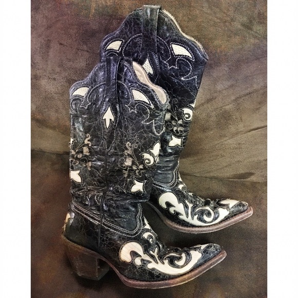Womens Corral Cowboy Boots