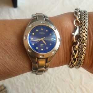 ✨Fossil Watch w/blue face & Stainless band