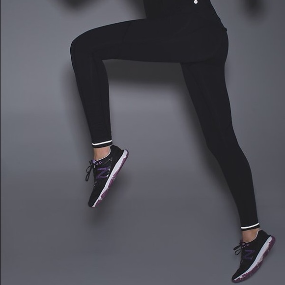 Lululemon leggings size 6 -gently used Speed tight