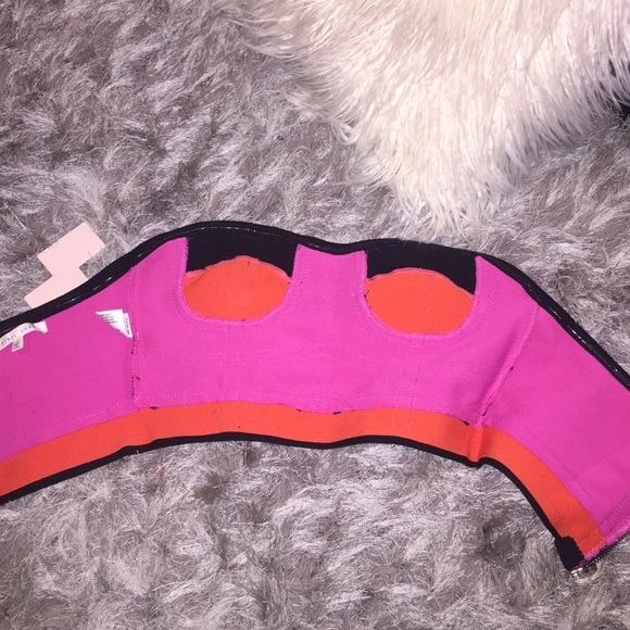 Endless rose top! From nasty gal! NWT - Picture 2 of 3