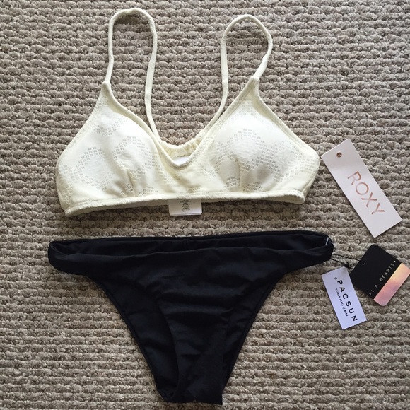 BNWT 2-piece Bikini Set