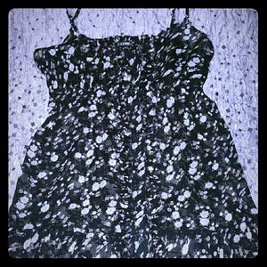 EXPRESS Floral Blouse