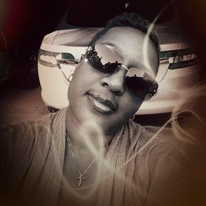 Meet your Posher, Latoya