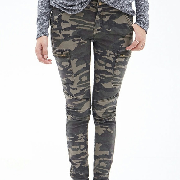 Forever 21 Camouflage Jeans