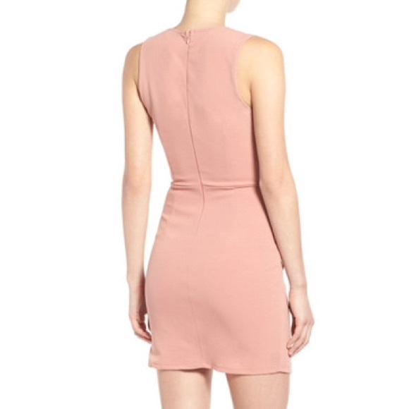 Missguided Metallic Detail Minidress...NWT...Pink - Picture 2 of 4