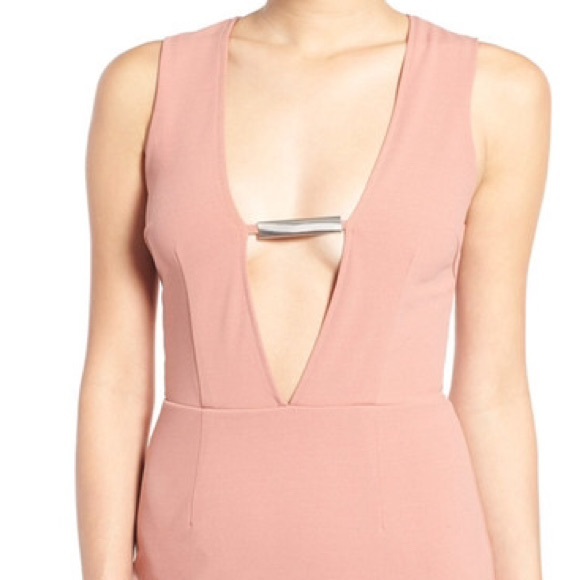Missguided Metallic Detail Minidress...NWT...Pink - Picture 4 of 4