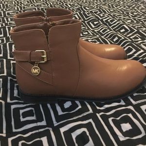 Michael kors boots