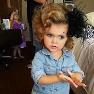 Meet your Posher, Ryanchastity