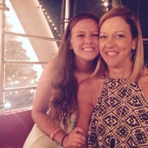 Meet your Posher, Caroline