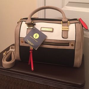 Adrienne Vittadini handbag
