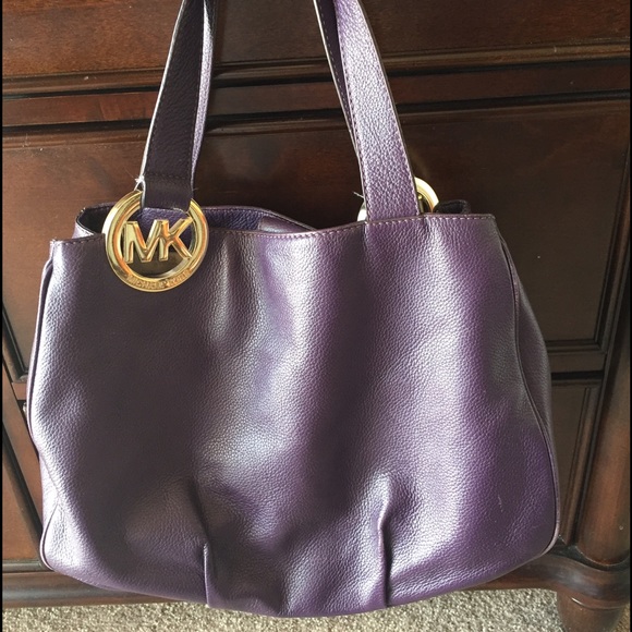 Michael Kors purse