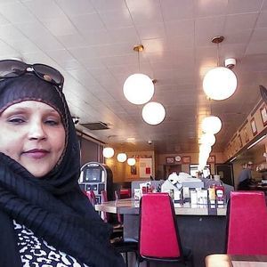 Meet your Posher, Halimo