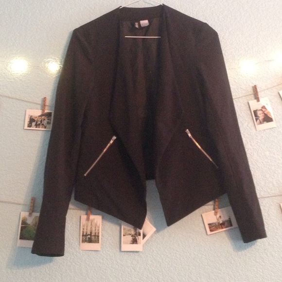 H&M black blazer - Picture 1 of 2