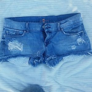 7 for all mankind