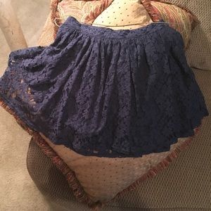 Lace skirt