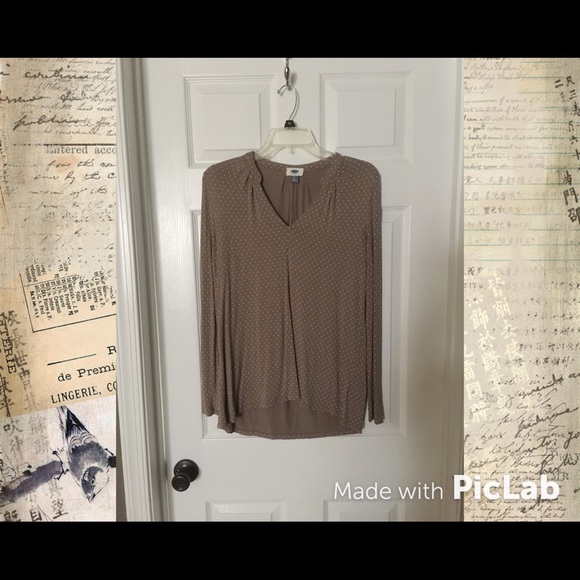 Old Navy high-low shirt