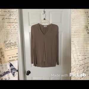 Old Navy high-low shirt
