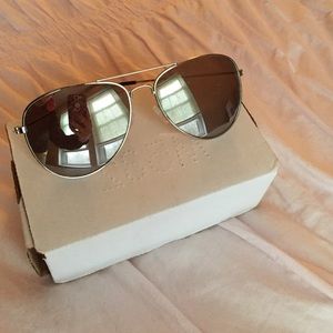 SALE‼️ silver mirror sunglasses