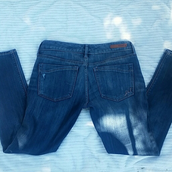 Express - Picture 2 of 3